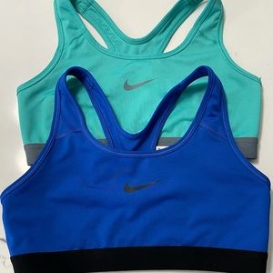 Nike Dri-Fit Swoosh Sports Bra - M